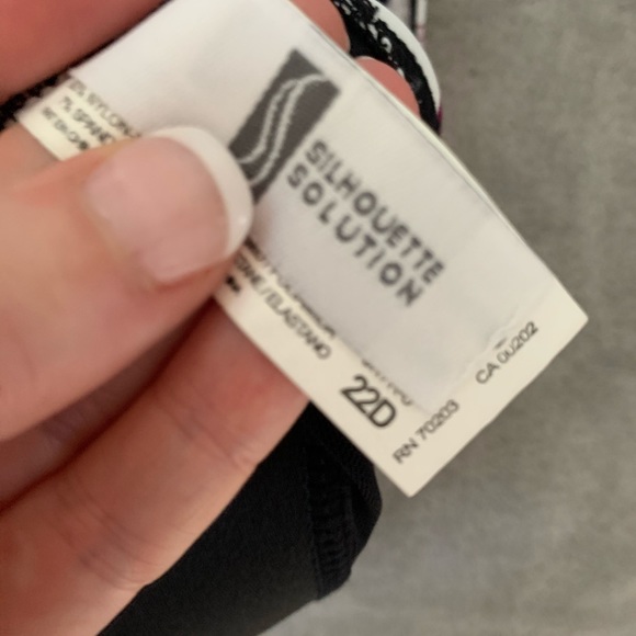 Silhouette Solutions Floral Tankini Top Sz 22D - Picture 11 of 12